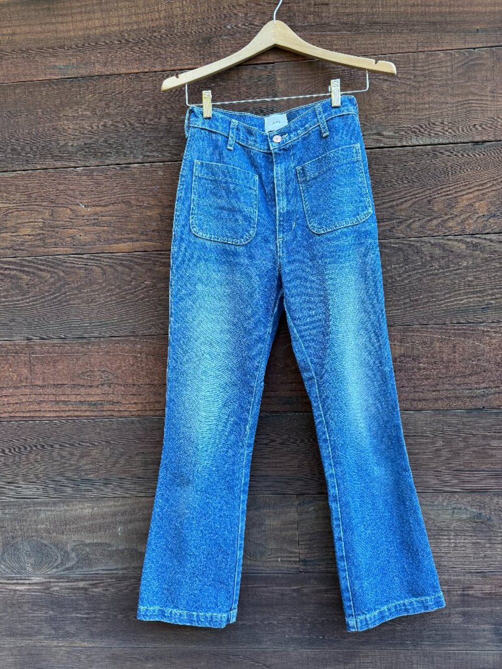 Doen Maritime Highrise Jeans in Medium-Dark Wash